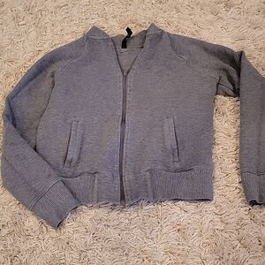Boys full zip top size M
